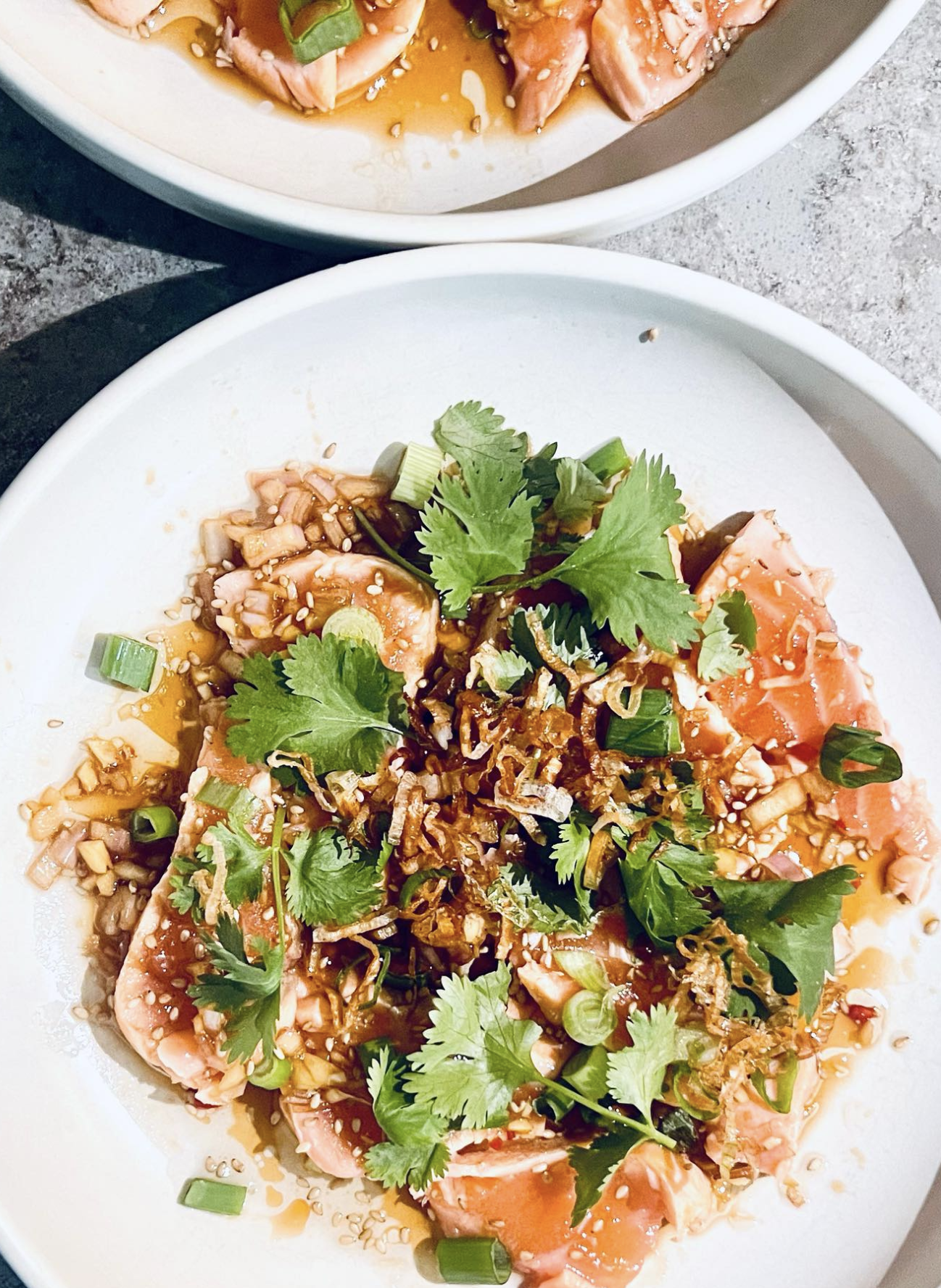 Halstrad lax med fräsch dressing