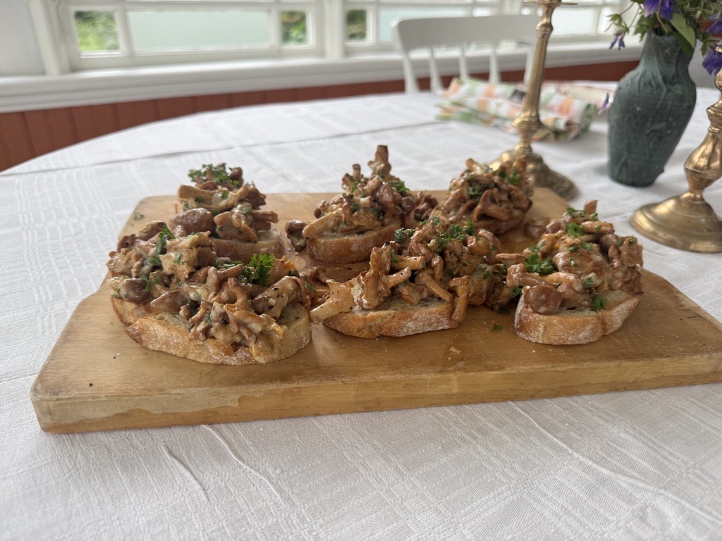 Kantarelltoast á la Inge