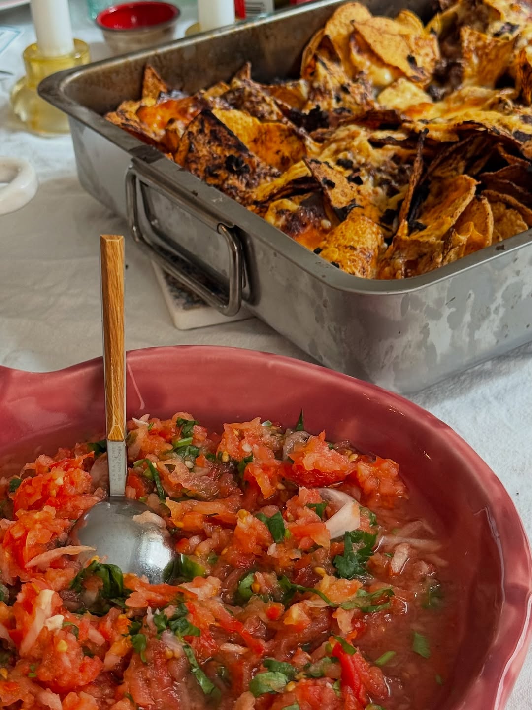 Pico de gallo med riven tomat och lök